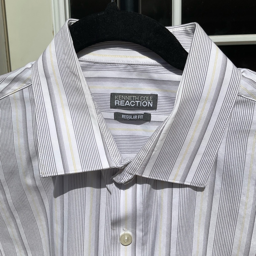 Kenneth Cole Reaction. Regular fit Men’s long sleeve dress 16 1/2 / 32-33
